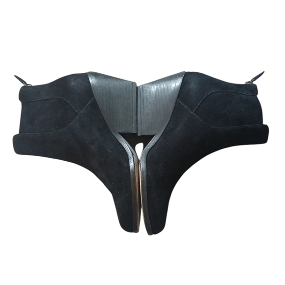 Eileen Fisher Black Western Ankle Boot Women's Black Suede Bootie size 7 - Picture 2 of 10